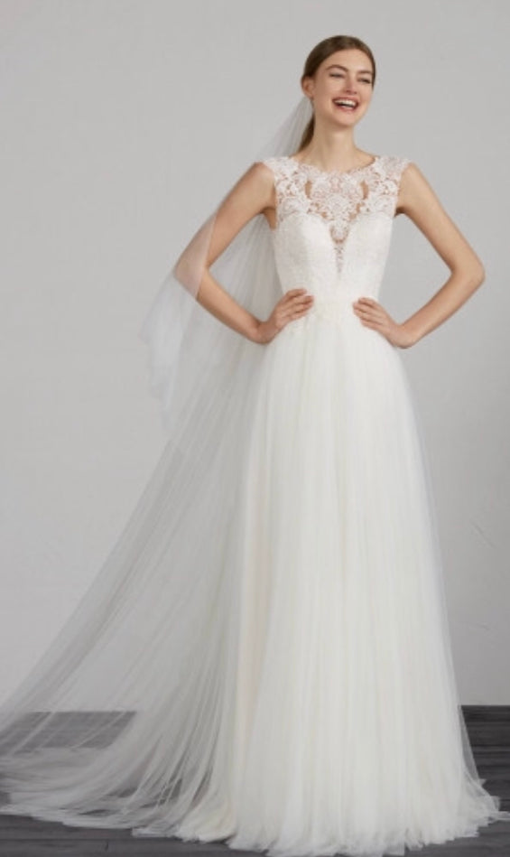 Susanne von Pronovias SA13312 (6166)