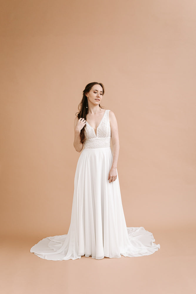 Natascha von Pronovias SA12007 (12637) BRAUTKLEID GEBR | Kleider machen Bräute