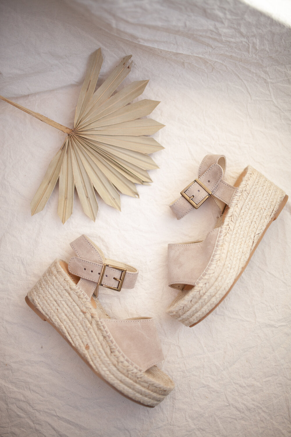 Lola Wedges Nude von JUTELAUNE