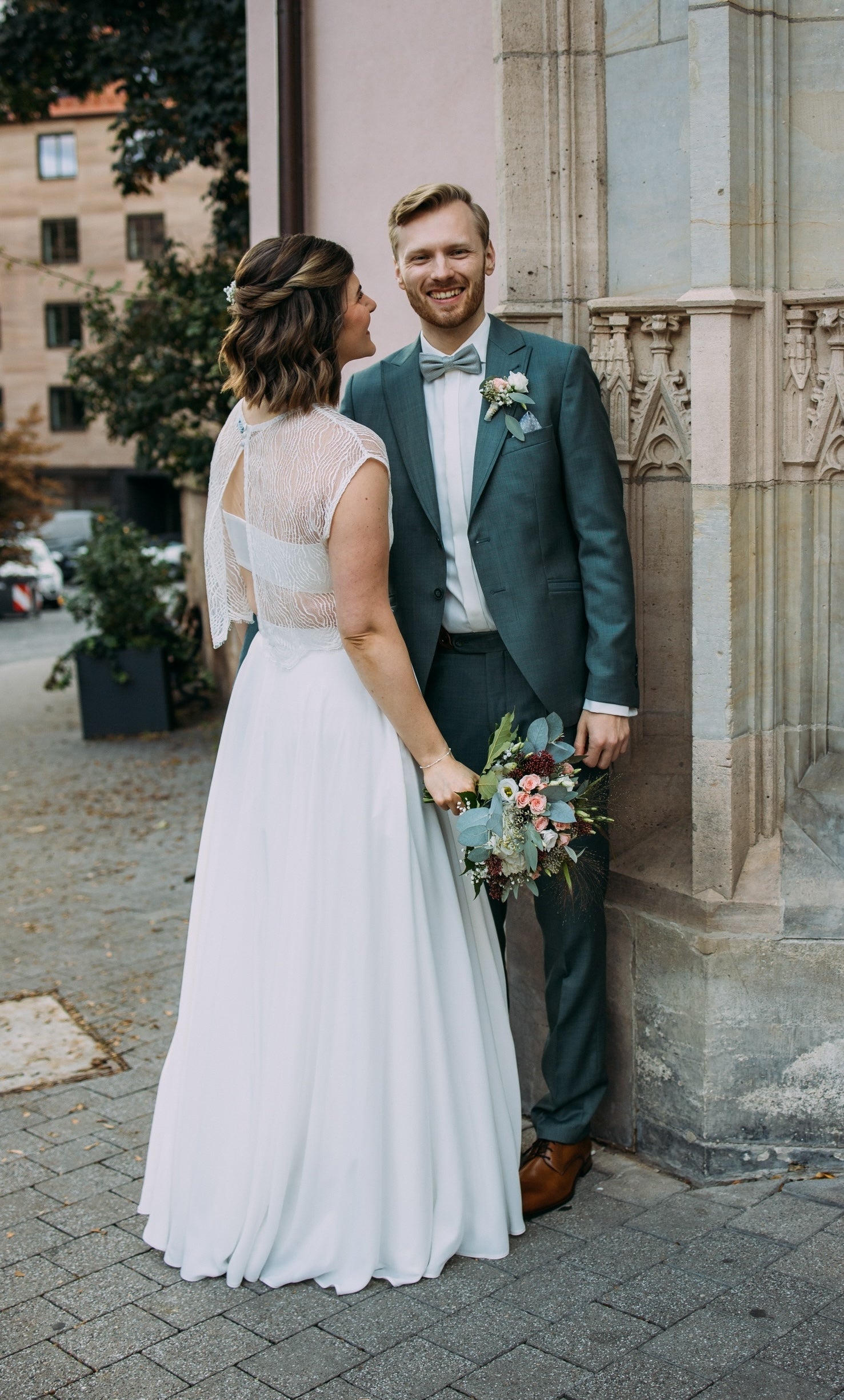 image1_Kopie-Brautkleider-Brautmode-Hcohzeitskleider-Kleider machen Bräute